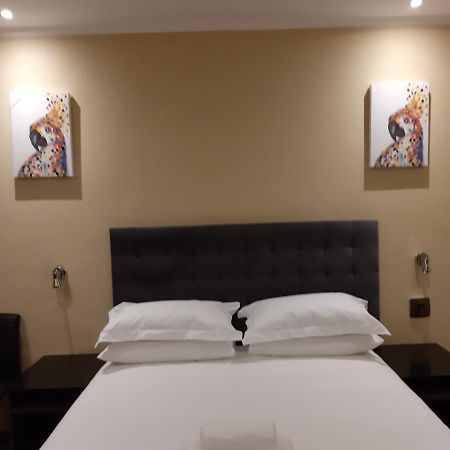 Citystay Ladybrand Екстер'єр фото