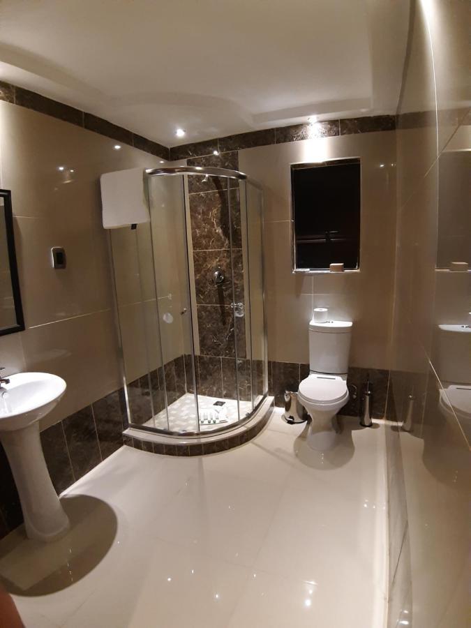 Citystay Ladybrand Екстер'єр фото