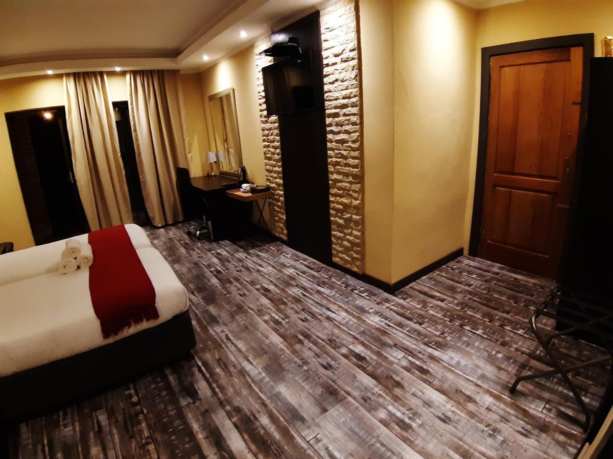 Citystay Ladybrand Екстер'єр фото