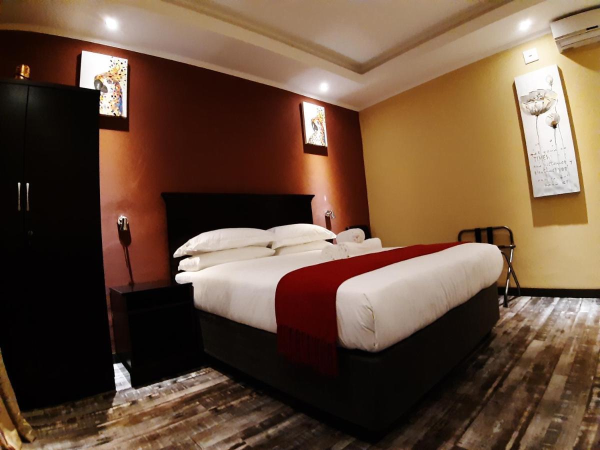 Citystay Ladybrand Екстер'єр фото