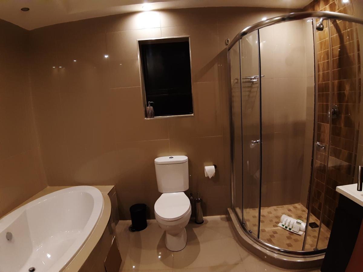 Citystay Ladybrand Екстер'єр фото